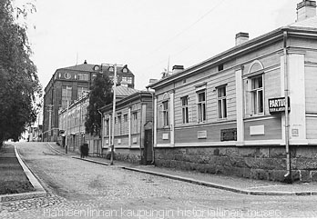 Tiedosto:20100524071354!ArviKaristonk9 A1637.jpg