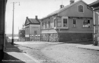 Tiedosto:200px-ArviKaristonk1 B938.jpg