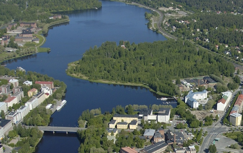 Tiedosto:800px-Varikonniemi ilma.jpg