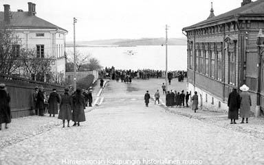 Tiedosto:20100524112225!Linnankatu wetter.jpg