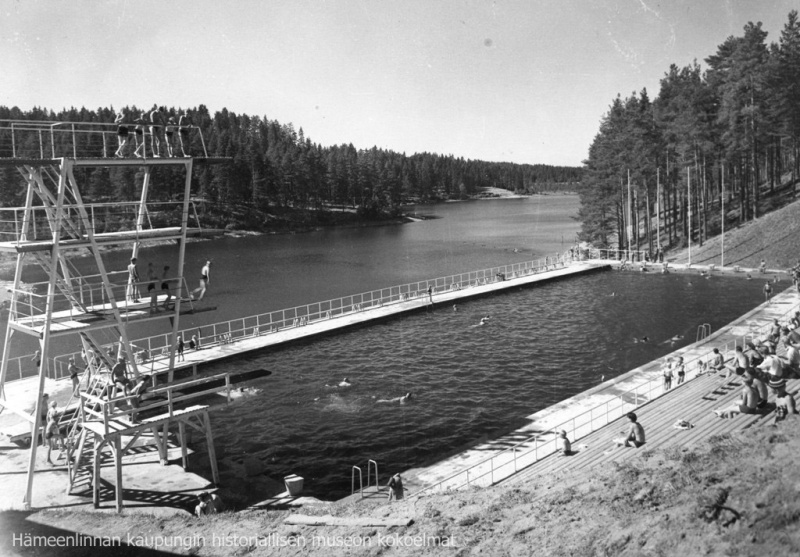 Tiedosto:800px-Ahvenisto A19909.jpg