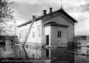 Tiedosto:180px-Lukiokadun ja Arvikariston kulma.jpg