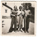 Tiedosto:130px-Risto Jokinen onkiporukassa.jpg