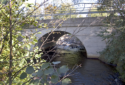 Tiedosto:20100517075428!Renko muurilankosken silta.jpg