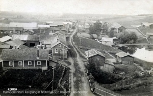 Tiedosto:300px-Renko k tornista1.jpg