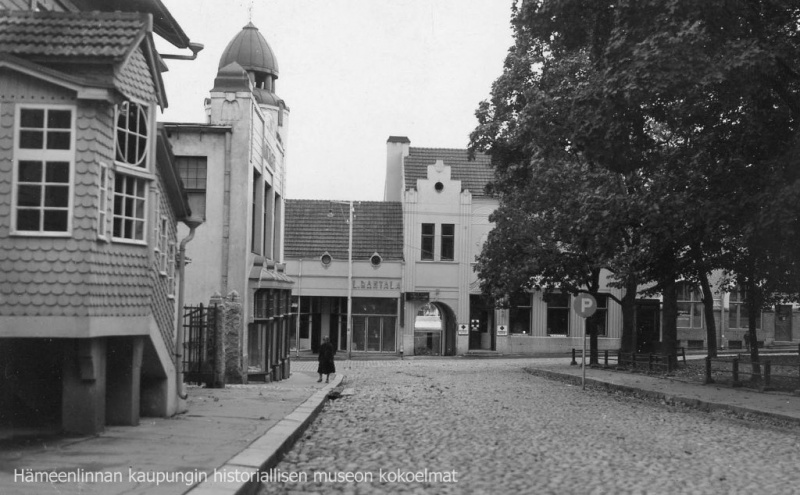 Tiedosto:800px-Kirkkorinne2 nton.jpg