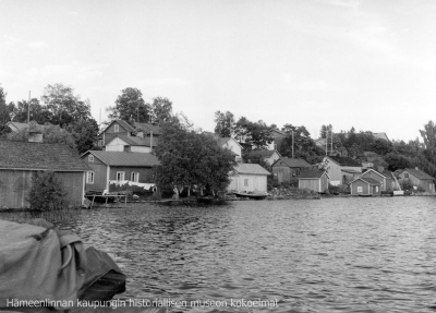 Tiedosto:400px-Hauho A13371 granholm.jpg