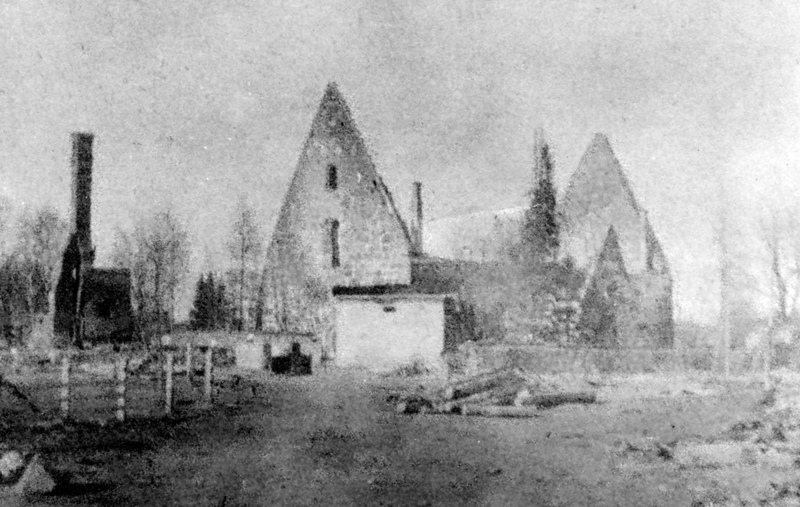 Tiedosto:Lammi palanut kirkko1918 pienennetty.jpg