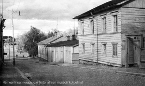 Tiedosto:300px-Hallk3 paras B317.jpg