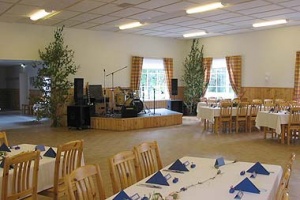 Tiedosto:300px-Valkeaniemi3 i.jpg